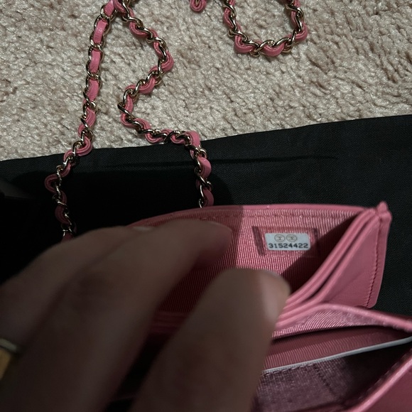 Chanel wallet on a chain - Picture 6 of 6